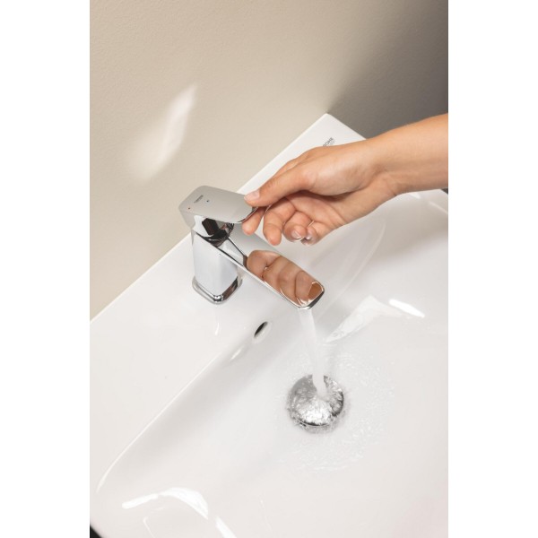 Фото - Смеситель для ванной Grohe QuickFix Dice ColdStart S (1018610000)