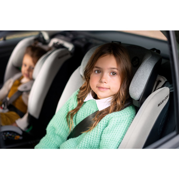 Фото - Автокрісло Maxi-Cosi Titan Plus I-Size Authentic Graphite