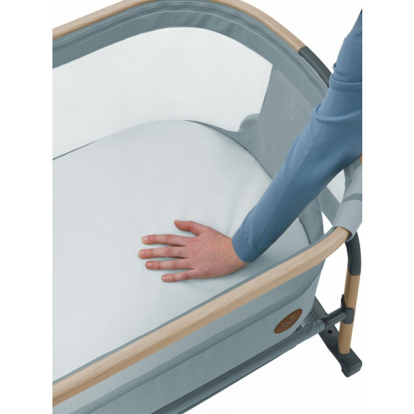 Фото - Кроватка детская прямоугольная Maxi-Cosi Iora Air Beyond Grey