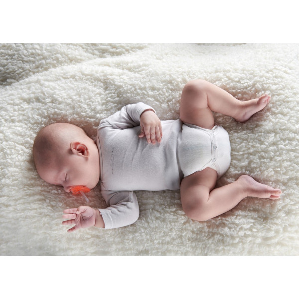Фото - Ортодонтическая пустышка Bebe Confort Natural Physio 18/36 Red/ Transparent