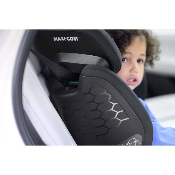 Фото - Автокресло Maxi-Cosi RodiFix M i-Size Basic Black