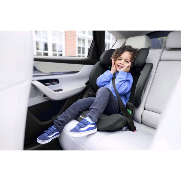 Фото - Автокресло Maxi-Cosi RodiFix M i-Size Basic Black