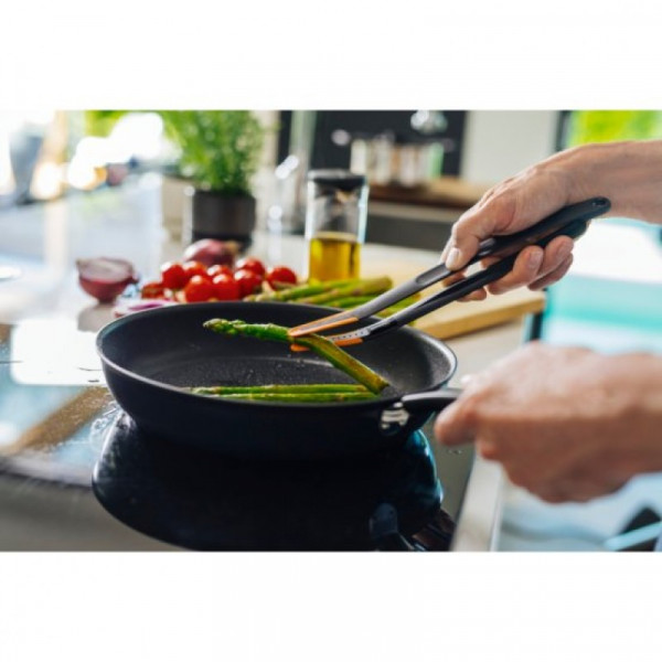 Фото - Щипцы кухонные Fiskars Functional Form (1027303)