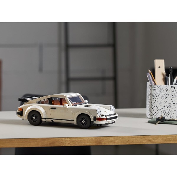 Фото - Конструктор LEGO Icons Porsche 911 (10295)
