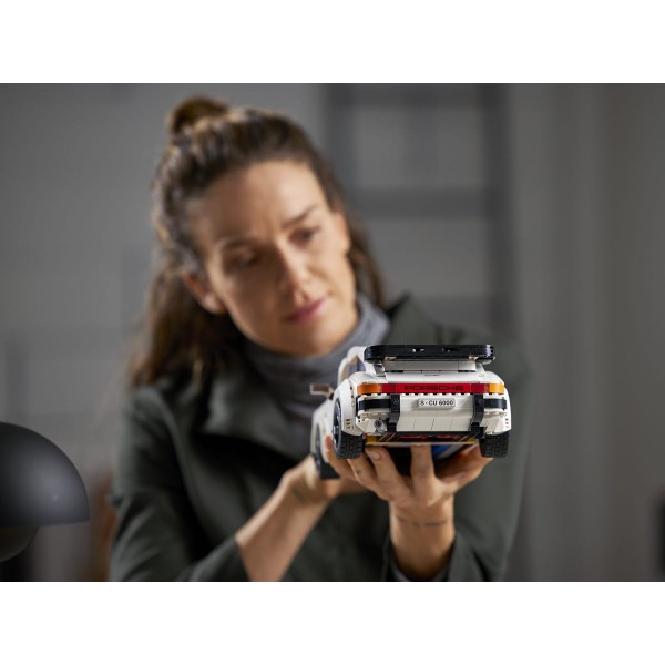 Фото - Конструктор LEGO Icons Porsche 911 (10295)