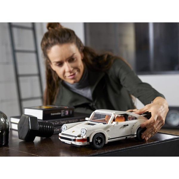 Фото - Конструктор LEGO Icons Porsche 911 (10295)