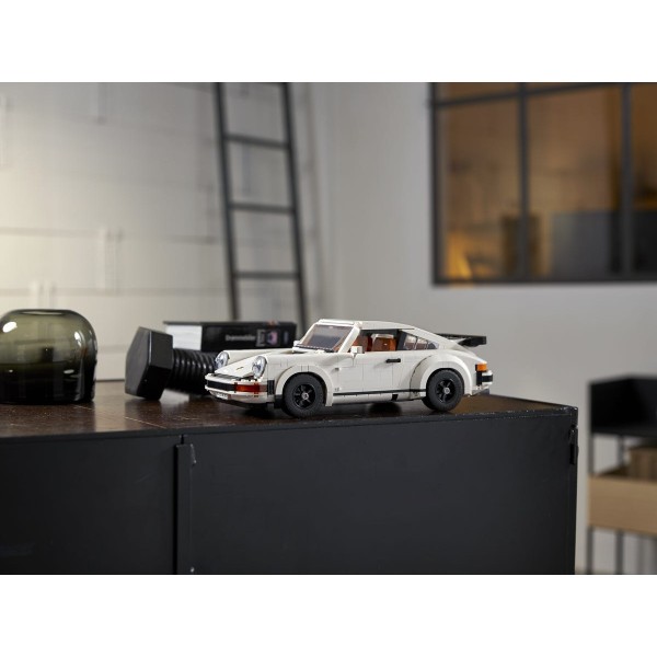 Фото - Конструктор LEGO Icons Porsche 911 (10295)