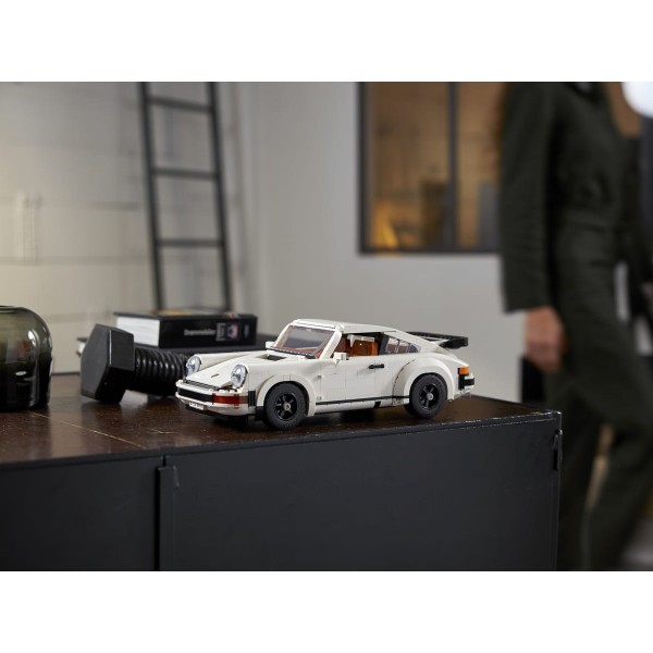Фото - Конструктор LEGO Icons Porsche 911 (10295)