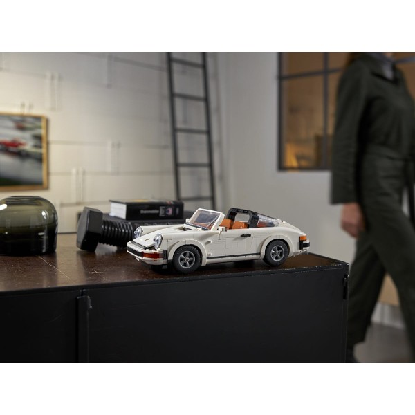 Фото - Конструктор LEGO Icons Porsche 911 (10295)