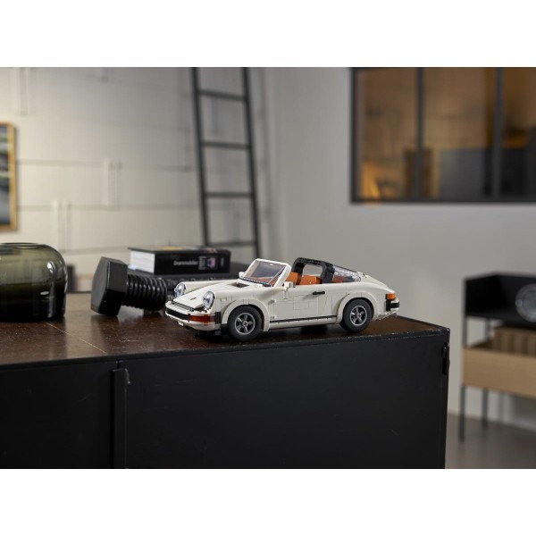 Фото - Конструктор LEGO Icons Porsche 911 (10295)
