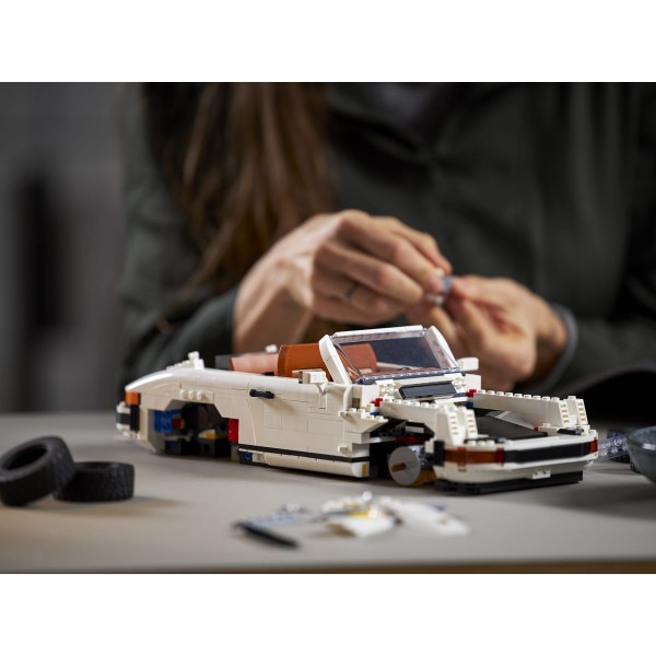 Фото - Конструктор LEGO Icons Porsche 911 (10295)