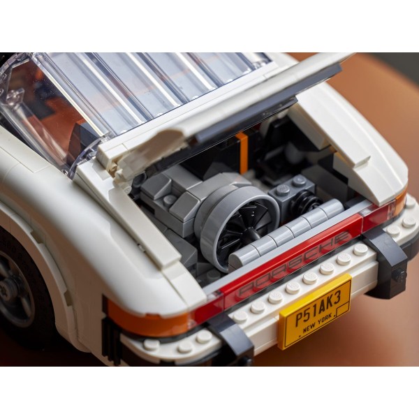Фото - Конструктор LEGO Icons Porsche 911 (10295)