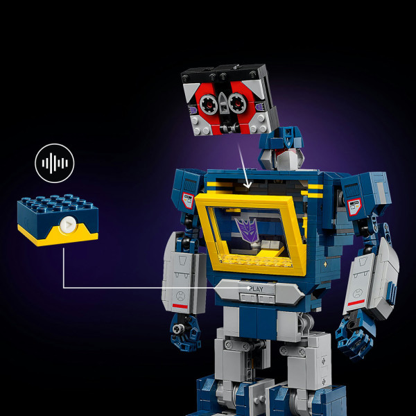 Фото - Конструктор LEGO Icons Transformers: Саундвейв (10358)