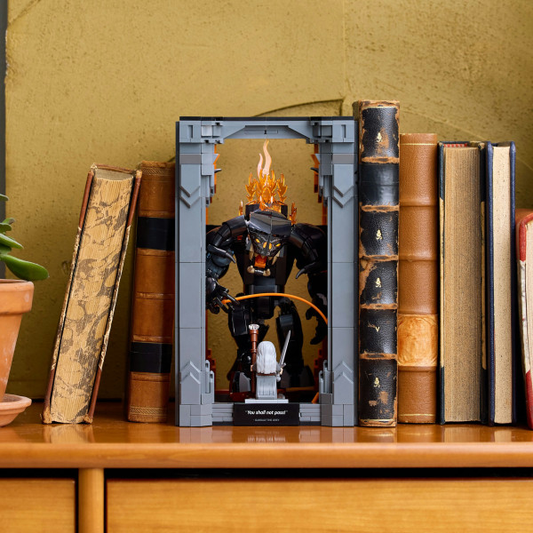 Фото - Конструктор LEGO Icons Володар перснів: Балроґ. Книжковий куточок (10367)
