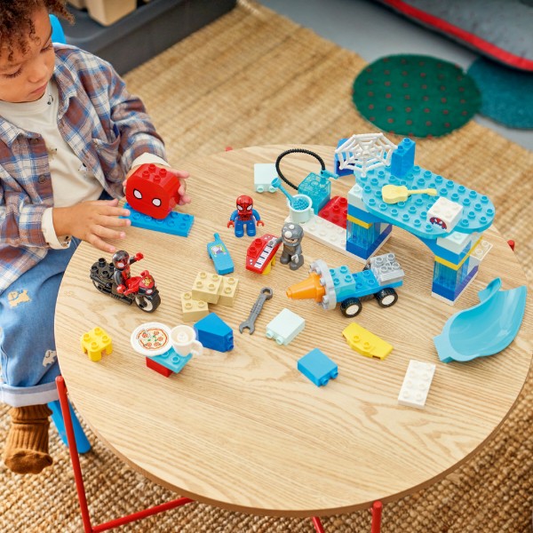 Фото - Конструктор LEGO  DUPLO Disney™ Штаб-квартира команди Павука (10464)