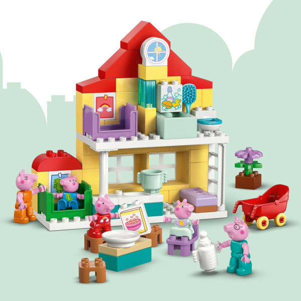 Фото - Конструктор LEGO DUPLO Peppa Pig Сімейний будинок (10467)