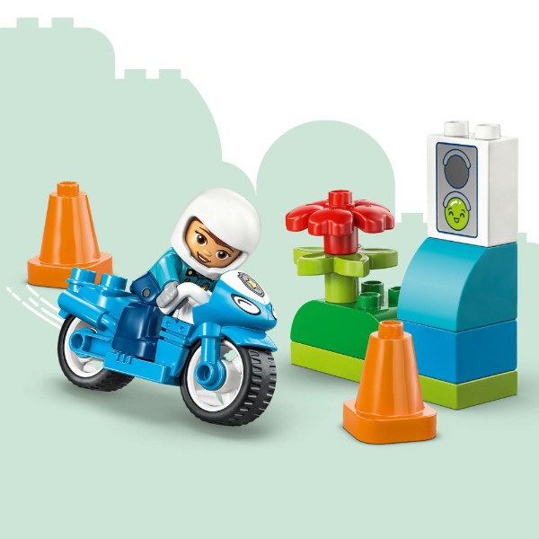 Фото - Конструктор LEGO  DUPLO Town Синій поліцейський мотоцикл (10471)