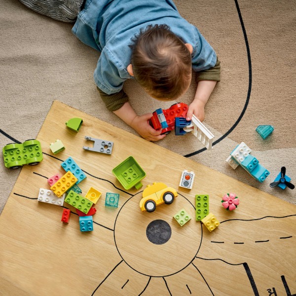 Фото - Конструктор LEGO DUPLO My First Творческие транспортные средства (10474)