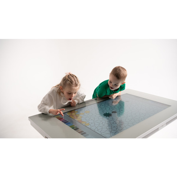 Фото - Інтерактивна парта INTBOARD STADY 43'' (10605004)