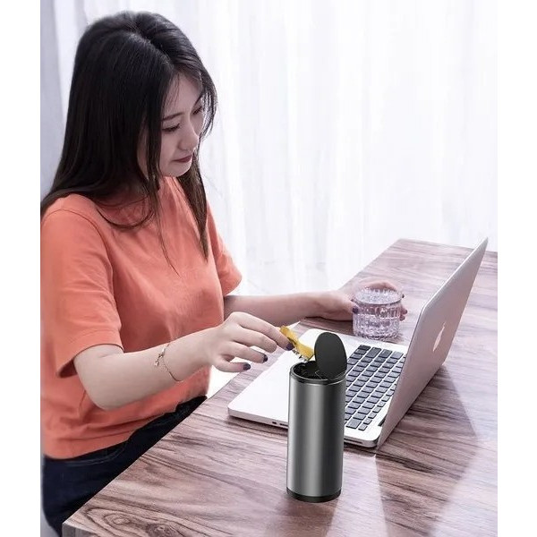 Фото - Автомобільний сміттєвий контейнер Baseus Gentleman Style Vehicle-mounted Trash Can (CRLJT-0G)