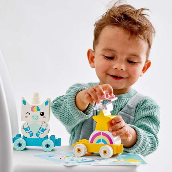 Фото - Конструктор LEGO DUPLO Единорог (10953)