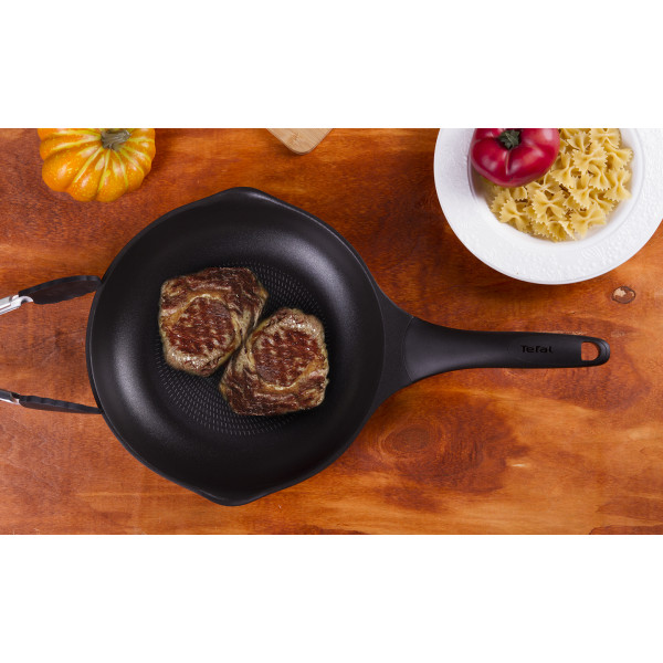 Фото - Сковорода універсальна Tefal H1180584 Gusto 26 см