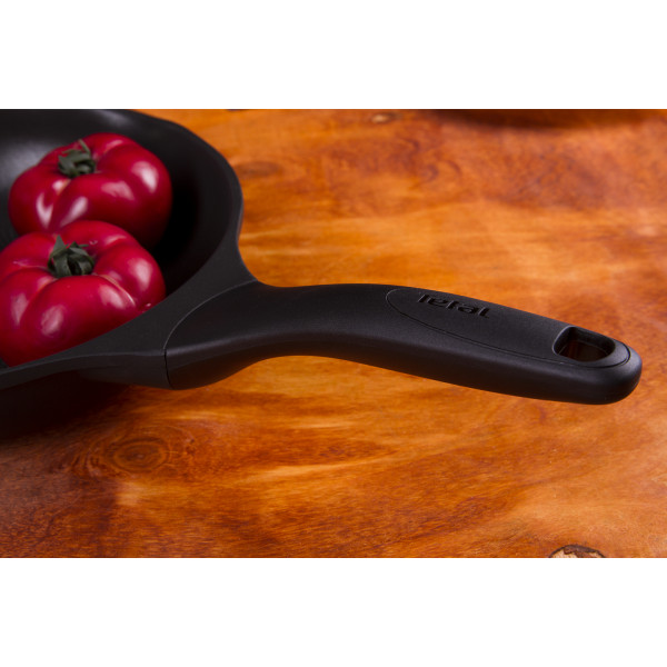 Фото - Сковорода універсальна Tefal H1180584 Gusto 26 см