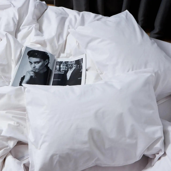 Фото - Комплект постільної білизни Moon&Star Бязь Gold Люкс «White Glow» King Size 220x240 нав. 4х50х70 (MS-820007353)