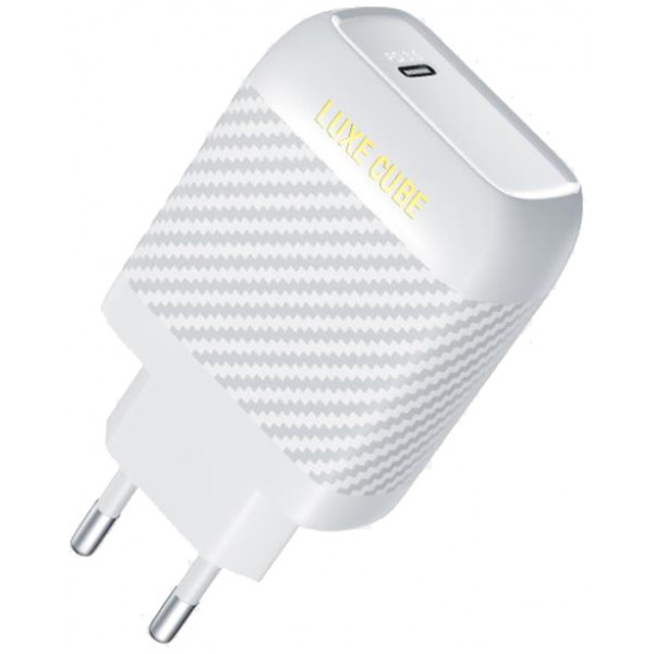 Фото - Мережевий зарядний пристрій Luxe Cube Dynamic 18W 1USBх3A White (4446689880643)
