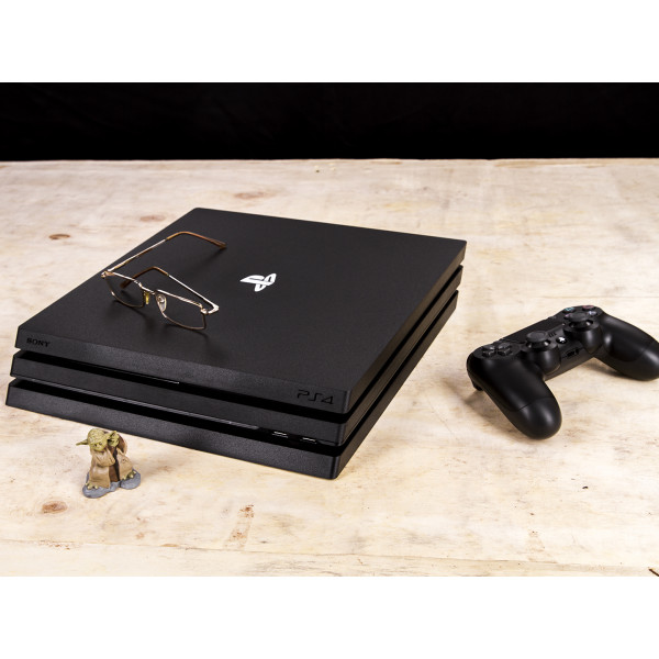 Фото - Ігрова приставка PlayStation 4 Pro 1Tb Black