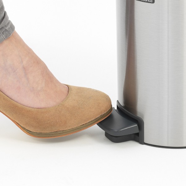 Фото - Бак для сміття з педаллю Brabantia Pedal Bin 3 л 113222