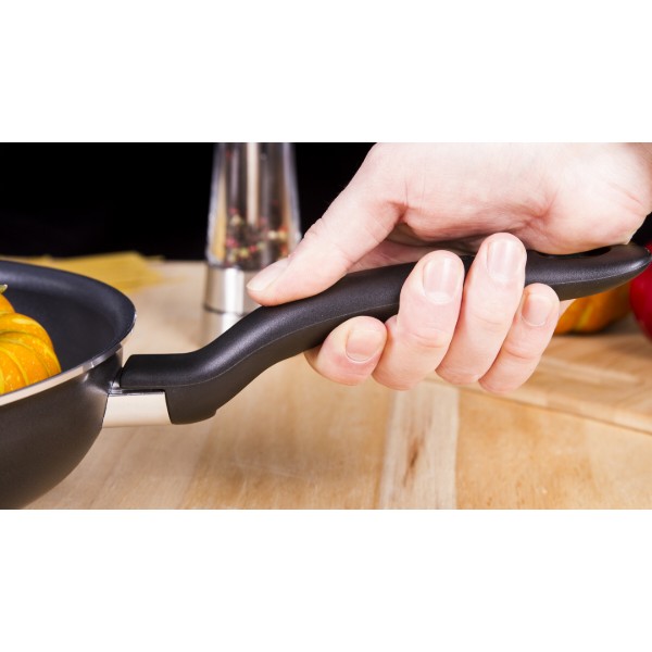 Фото - Сковорода универсальная Tefal C3550502 Evidence 26 см