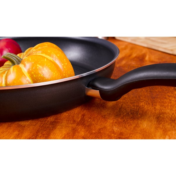 Фото - Сковорода универсальная Tefal C3550602 Evidence 28 см