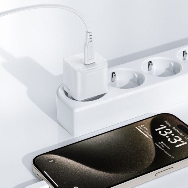 Фото - Мережевий зарядний пристрій AceFast USB-C 30W Gan A77 mini + USB-C cable Fast Charger White (6974316282853)