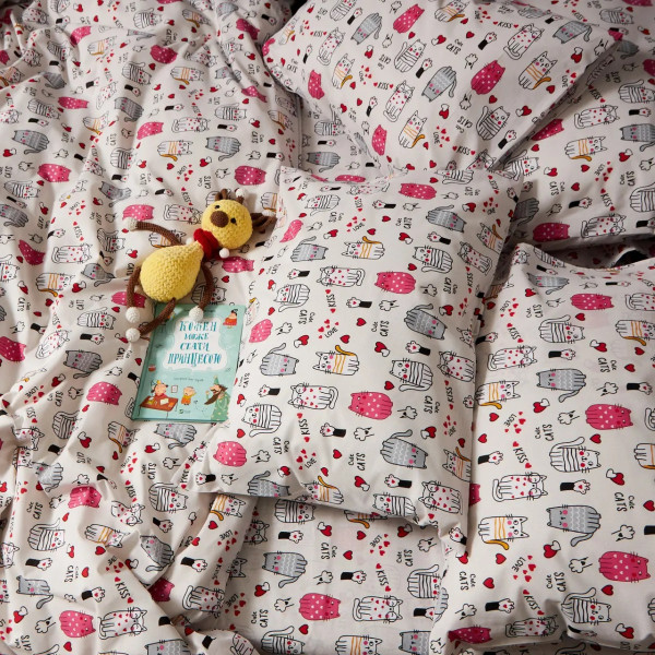 Фото - Комплект постільної білизни Moon&Star Бязь Gold Люкс Cute Cats King Size 220x240 нав. 2х40х60 (MS-820009065)