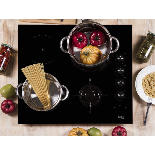 Фото - Комплект техники Beko Духовой шкаф + Варочная панель Beko BBIE133002XD + HILM64120S