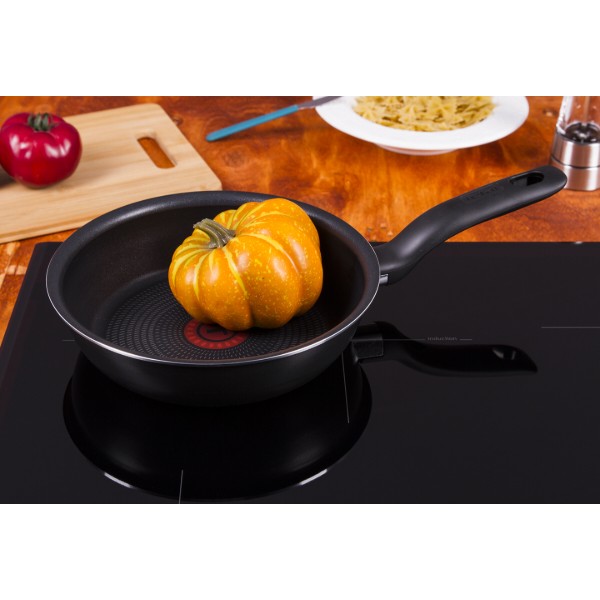Фото - Сковорода универсальная Tefal C3550202 Evidence 20 см
