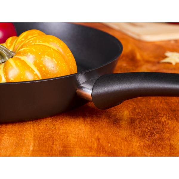 Фото - Сковорода универсальная Tefal C6940602 Chefs 28 см