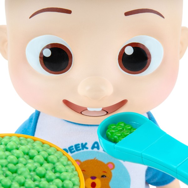 Фото - Інтерактивна іграшка CoComelon Deluxe Interactive JJ Doll Джей Джей зі звуком (CMW0058)
