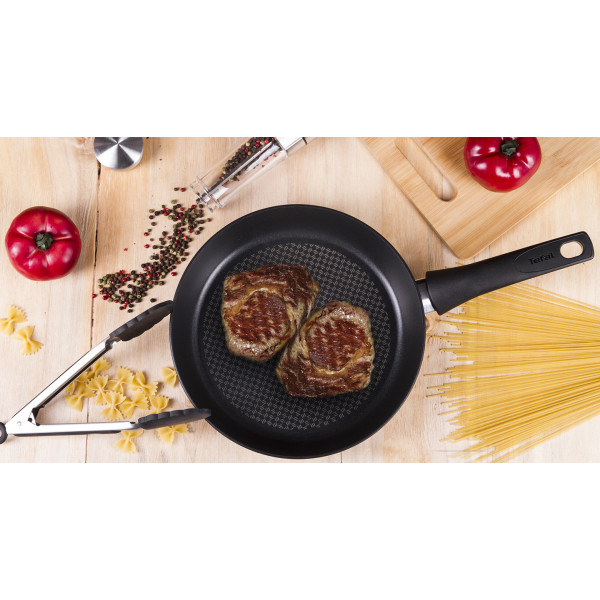 Фото - Сковорода універсальна Tefal C6940502 Chefs 26 см