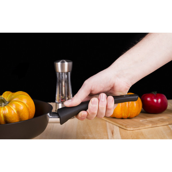 Фото - Сковорода універсальна Tefal C6940502 Chefs 26 см