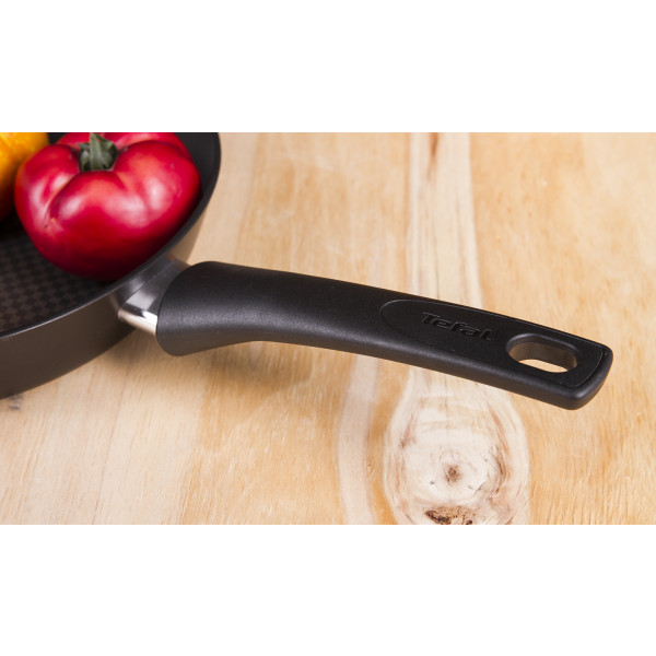 Фото - Сковорода універсальна Tefal C6940502 Chefs 26 см
