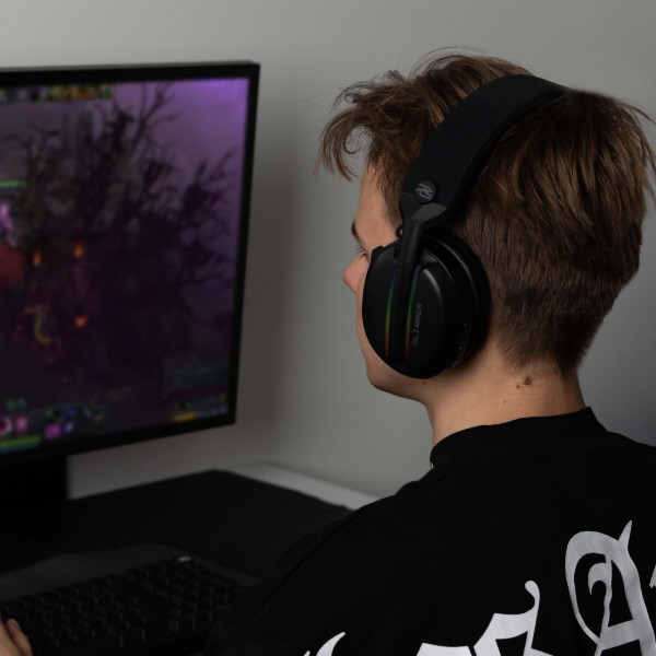 Фото - Гарнитура беспроводная игровая Proove Gaming Glimmer (APP) Black (WHGL00022001)