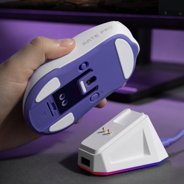 Фото - Миша бездротова ігрова Proove Gaming Rate Pro with Charging Dock white (WMRPCD022002)