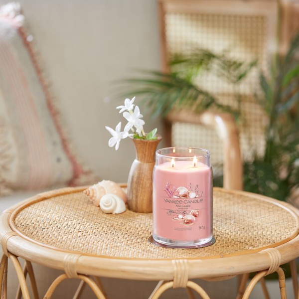 Фото - Свеча стекло Yankee Candle Pink Sands Large 567 г (1629962E)