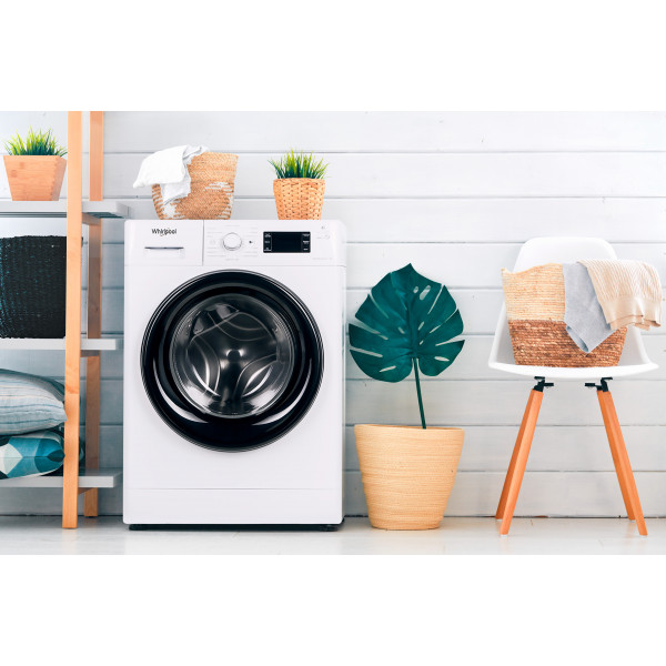 Фото - Пральна машина Whirlpool FWSG61083WBV UA