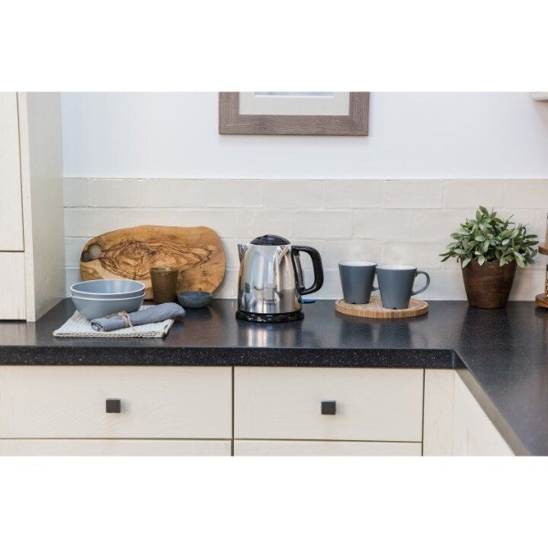 Фото - Электрический чайник Russell Hobbs 24990-70 Victory Stainless Steel