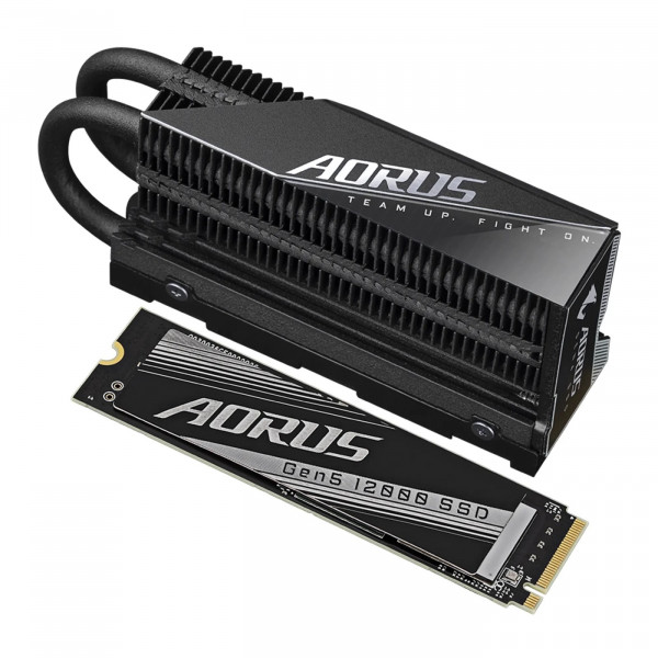 Фото - SSD-накопичувач внутрішній Gigabyte AORUS Gen5 12000 2TB M.2 2280 PCI-Express 5.0x4, NVMe 2.0 (AG512K2TB)