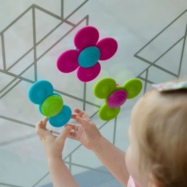 Фото - Прорезыватель Fat Brain Toys Whirly Squigz 3 шт. (F210ML)