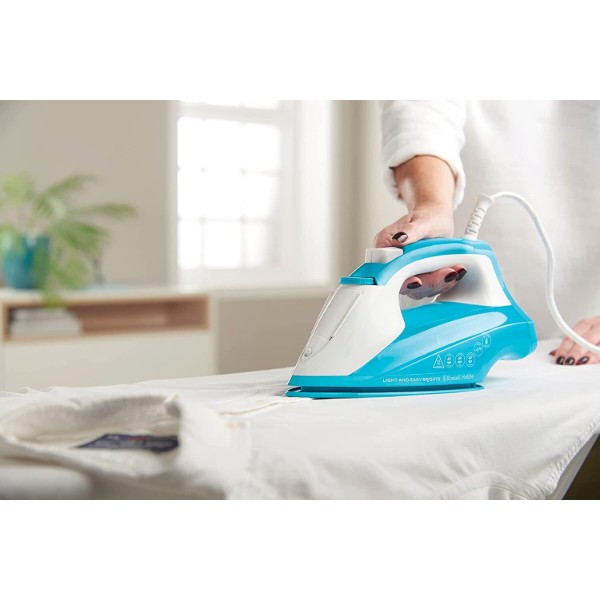 Фото - Праска Russell Hobbs 26482-56 Light&Easy Brights Aqua Iron